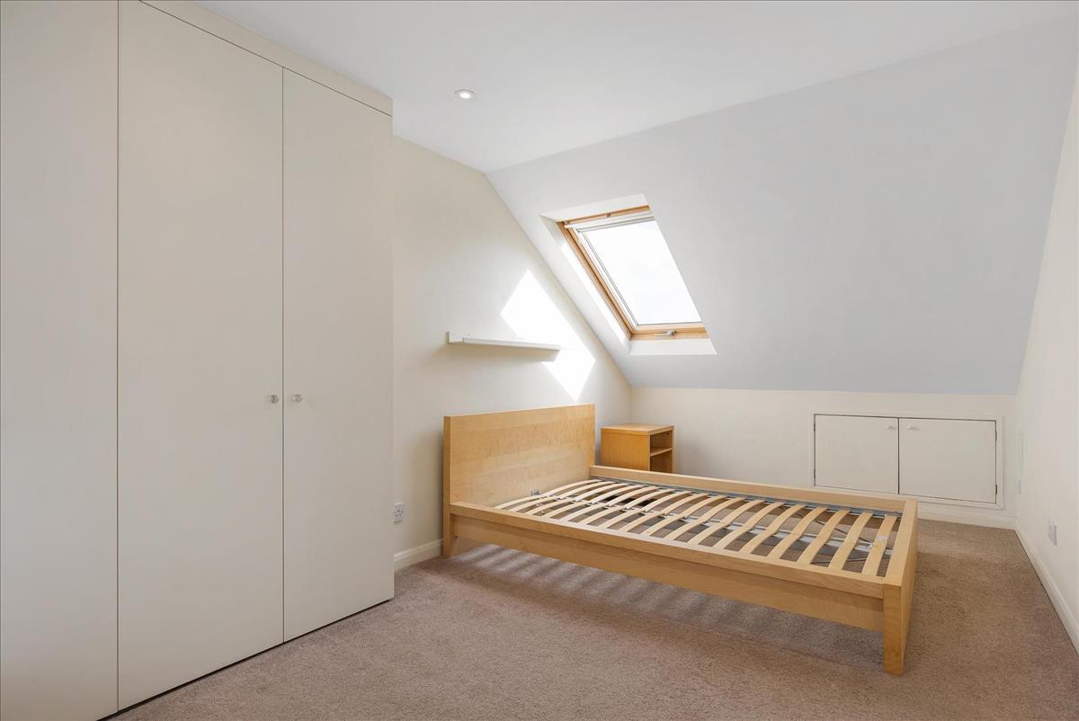 Property Image 429279ca-d559-40bf-8d7e-cd8a7bb2f209