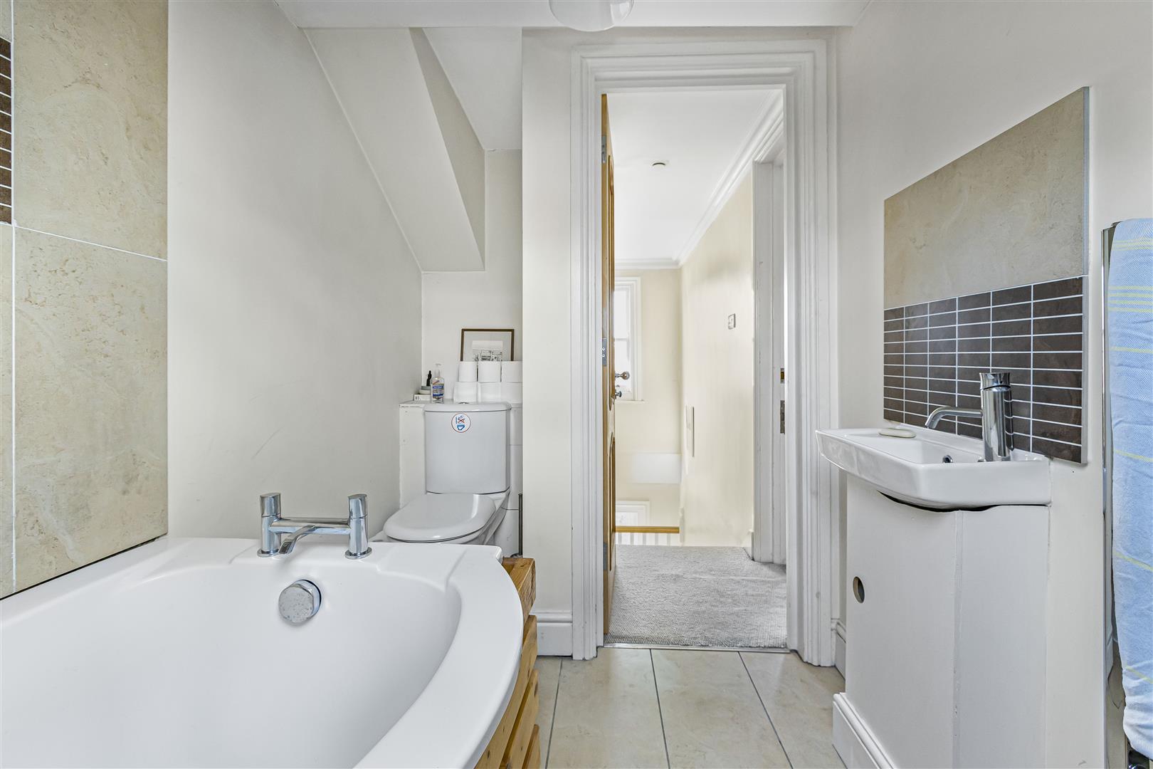 Property Image 4297e07b-865d-4d70-9f3a-6054d2f178c2
