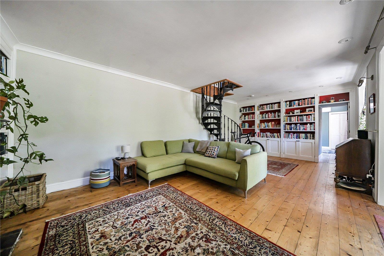 Property Image 429f00de-6d96-44e8-8889-72cb596f0204
