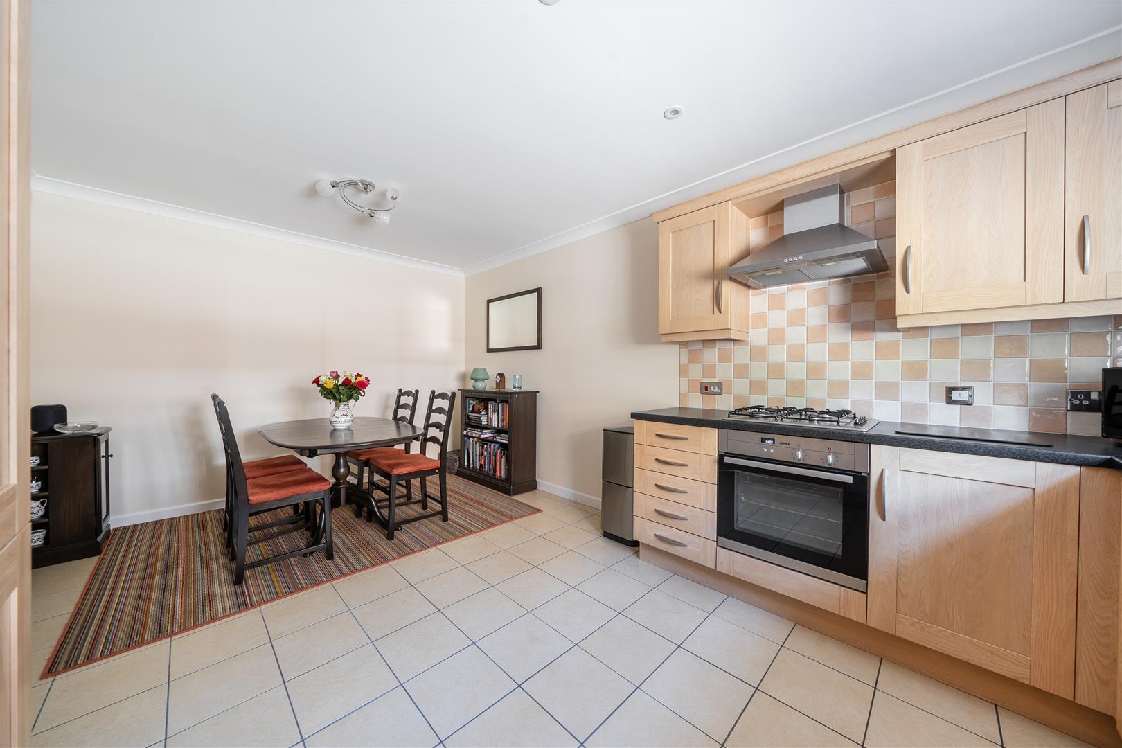 Property Image 42a5f97e-3cd7-4ec0-b67a-33d8657d3ef2