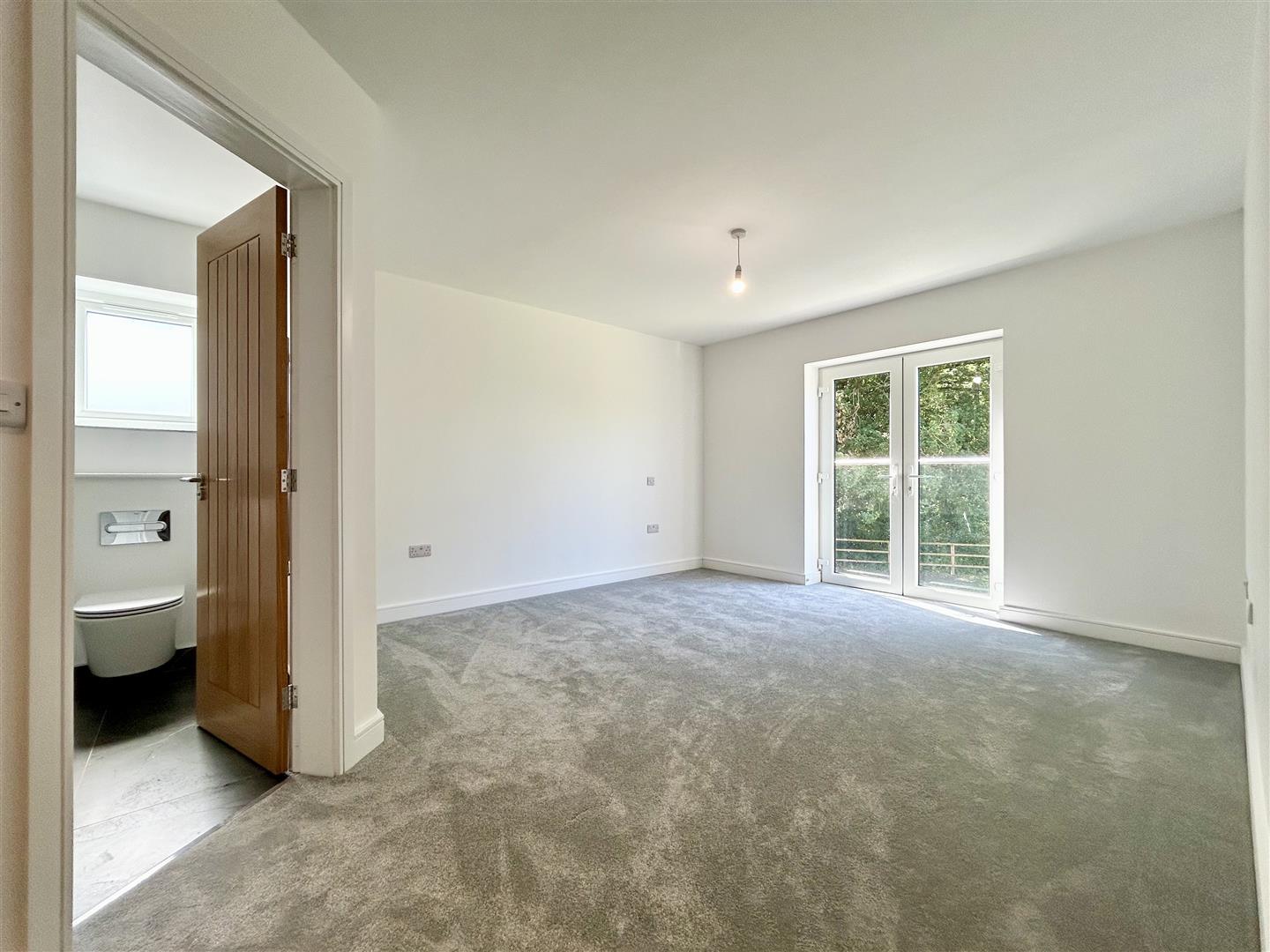 Property Image 42b1de3d-9a28-4e78-b20a-ff8f85fc9326
