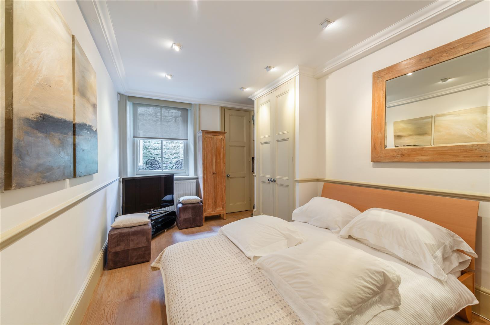 Property Image 42b414fa-8cd1-450d-89a7-f2112444b3e0