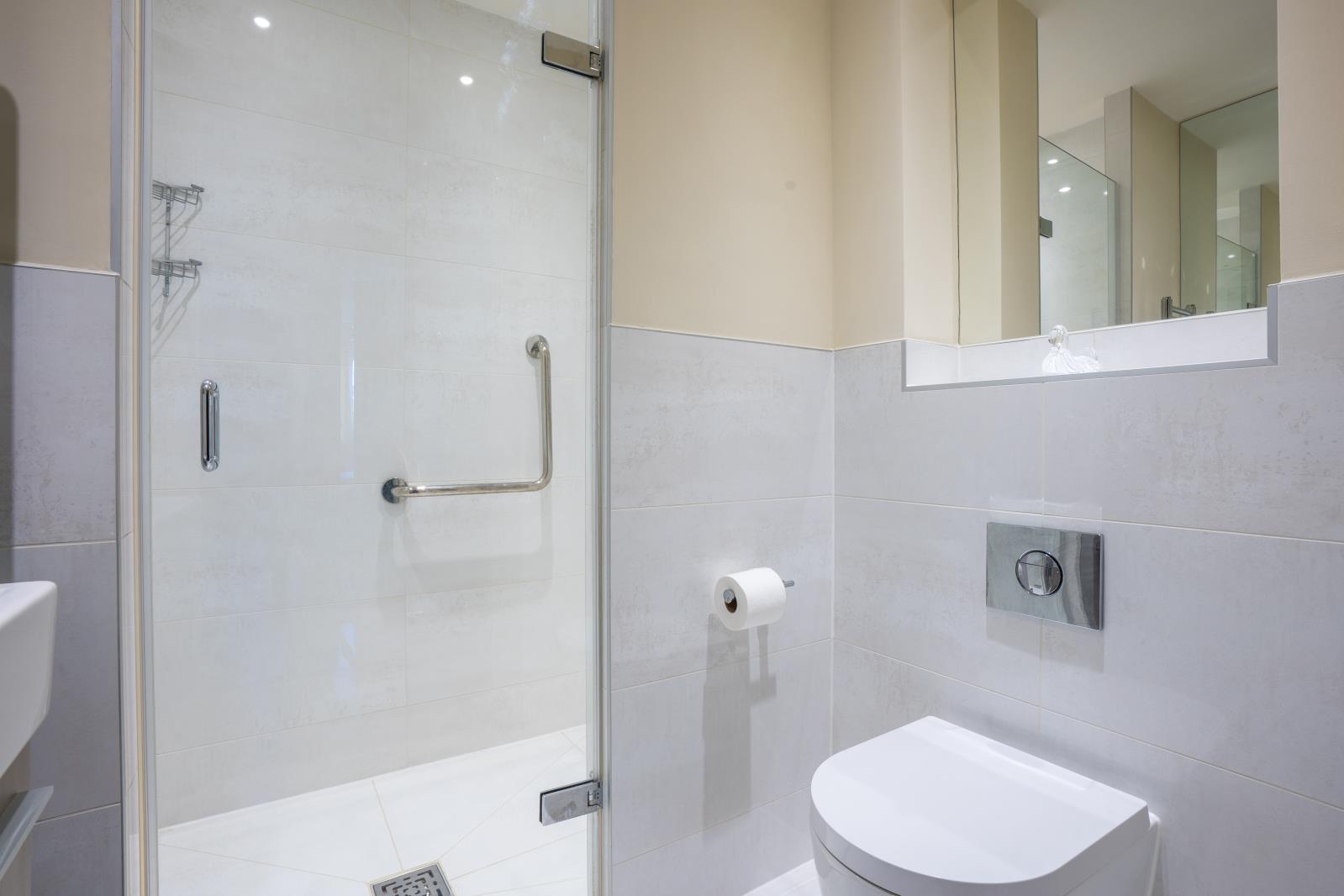 Property Image 42c6ec6e-1393-47ab-9cfb-ff9c1e701994