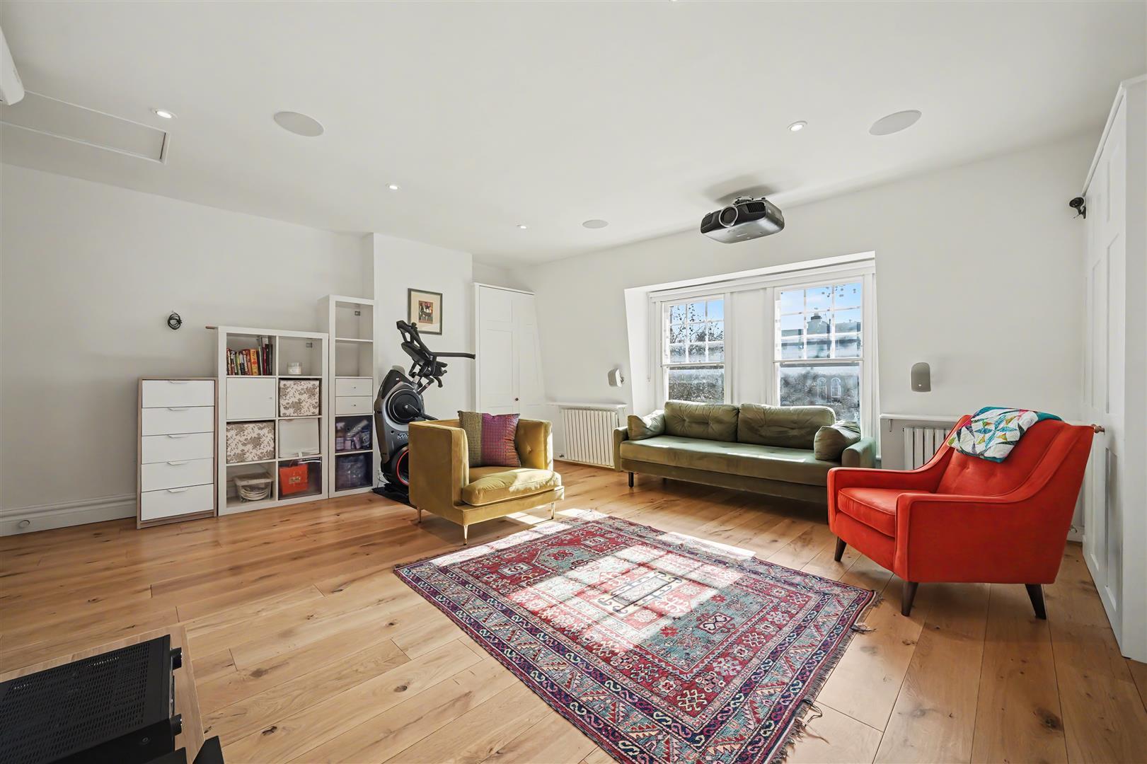 Property Image 42d3af89-2110-49fa-b031-fb238b686011