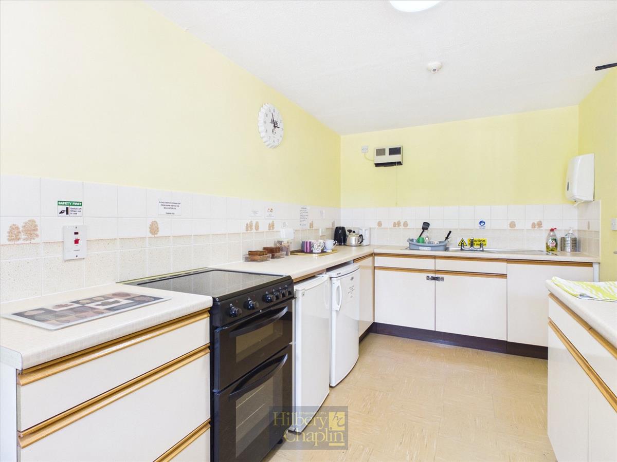 Property Image 42e48de6-d61d-41a1-a6ba-023b437bbd4d