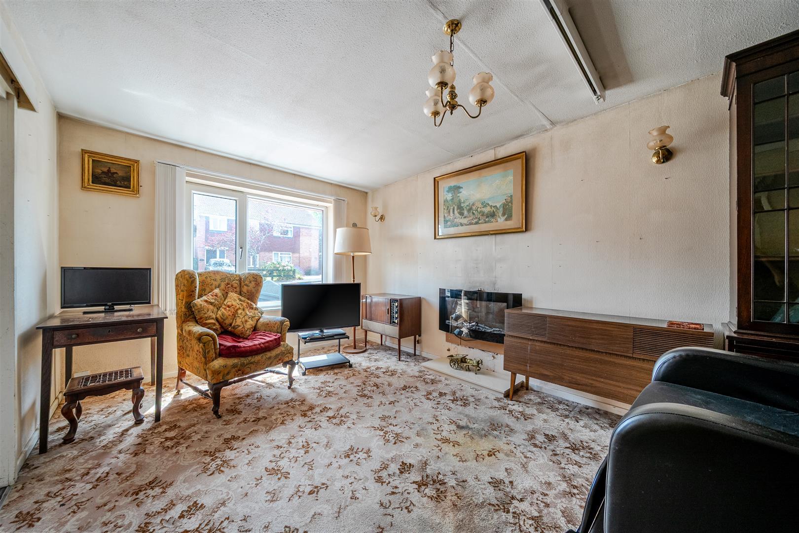 Property Image 42e514b9-ae31-4733-baae-e713172d1b21