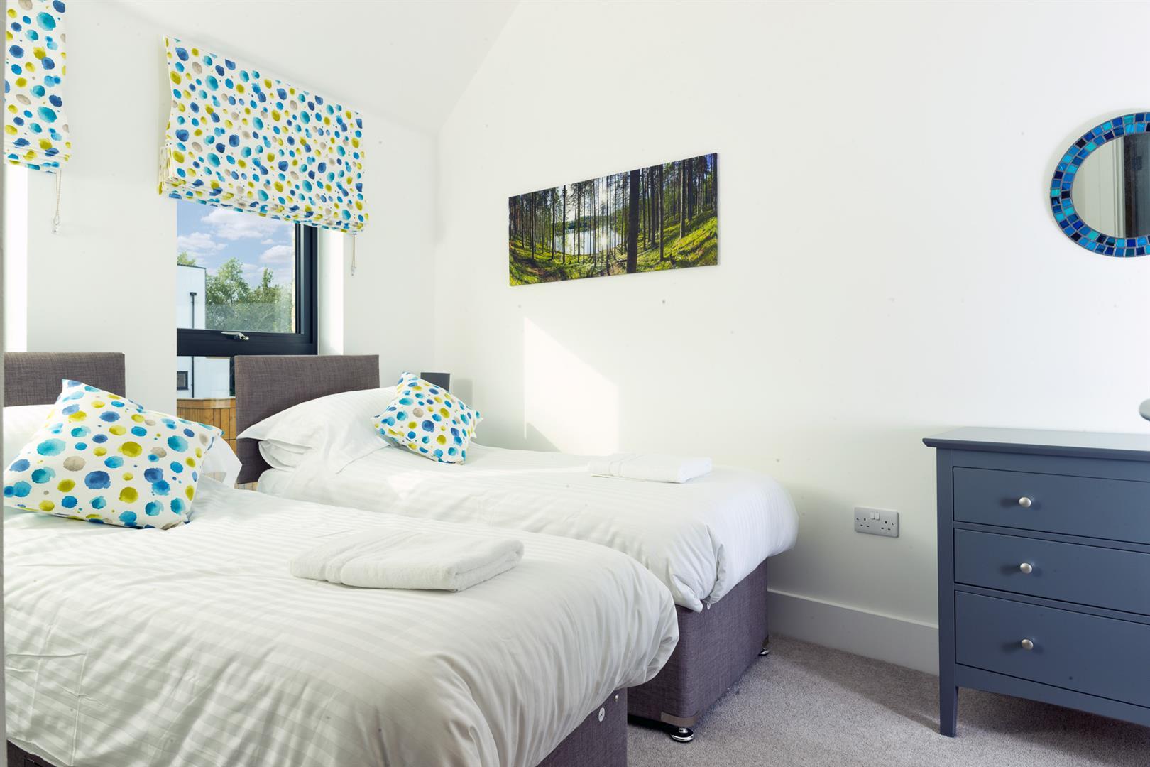 Property Image 42e6654e-9839-47ee-87c2-2c0450a68ac2