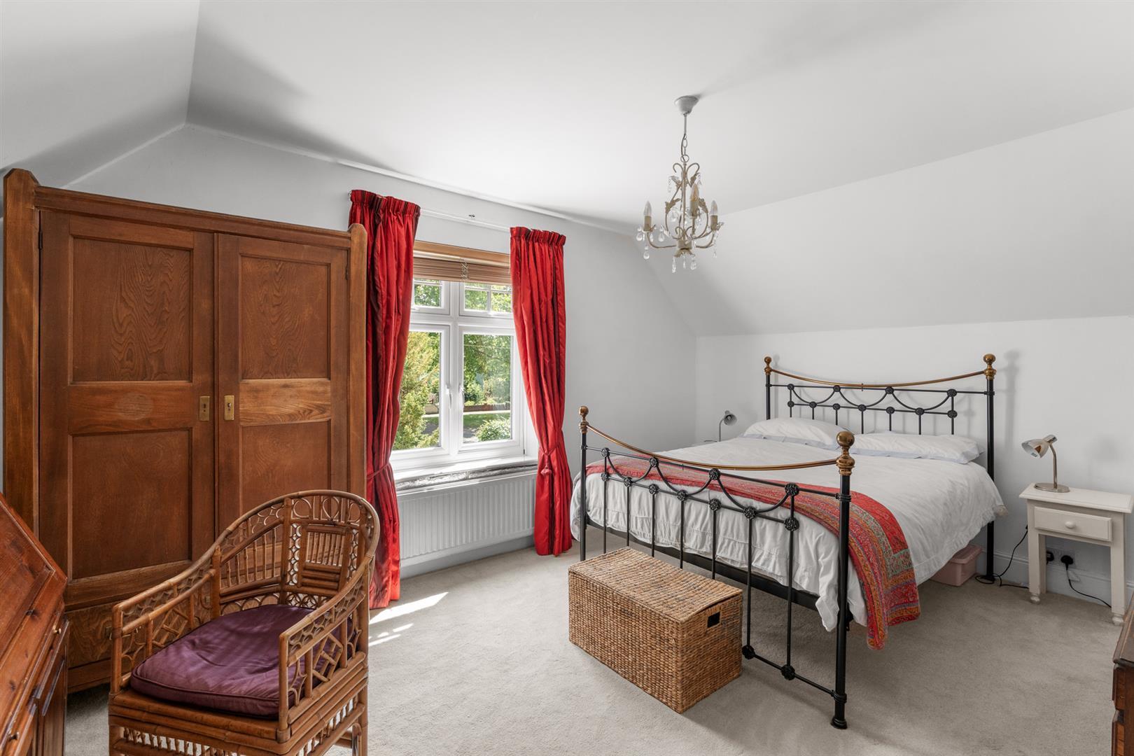 Property Image 42e6faf2-2ac9-4205-b487-6fe6100391d2
