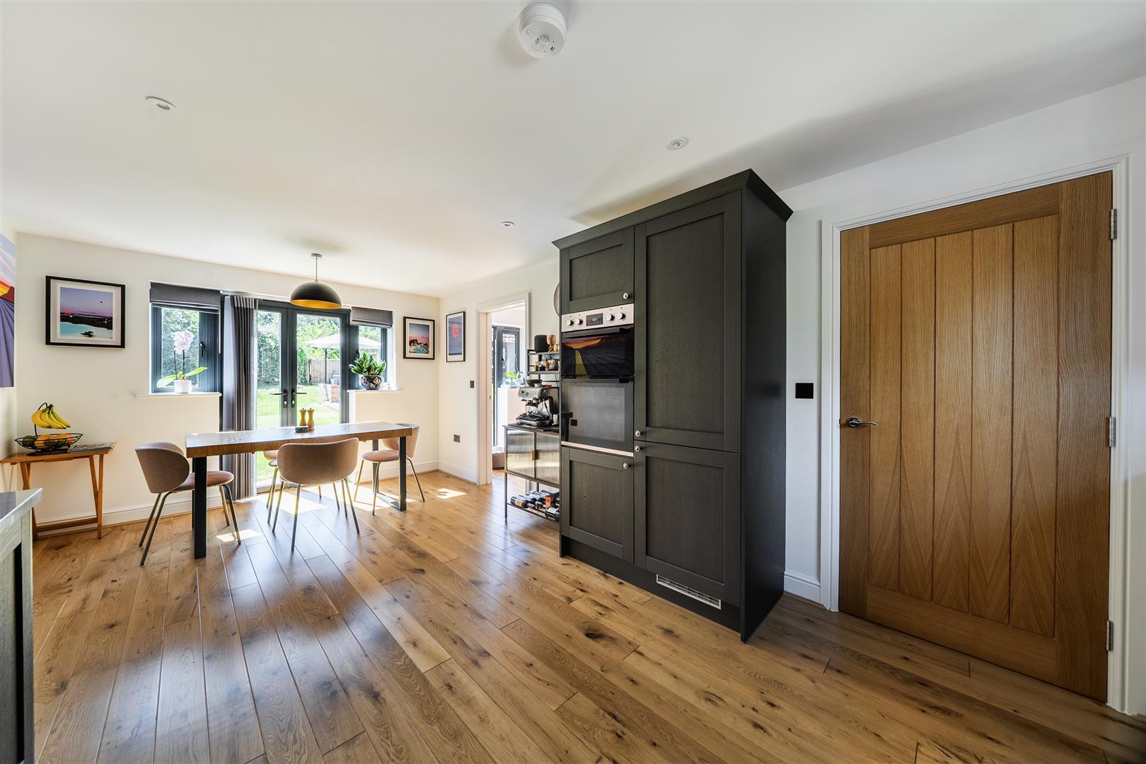 Property Image 42ea9ada-5fdd-40b7-974f-ced0e3c89ea5