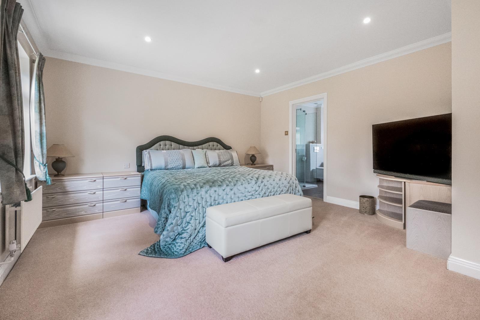 Property Image 42f7c1fd-87b2-4993-886f-04b362443d39
