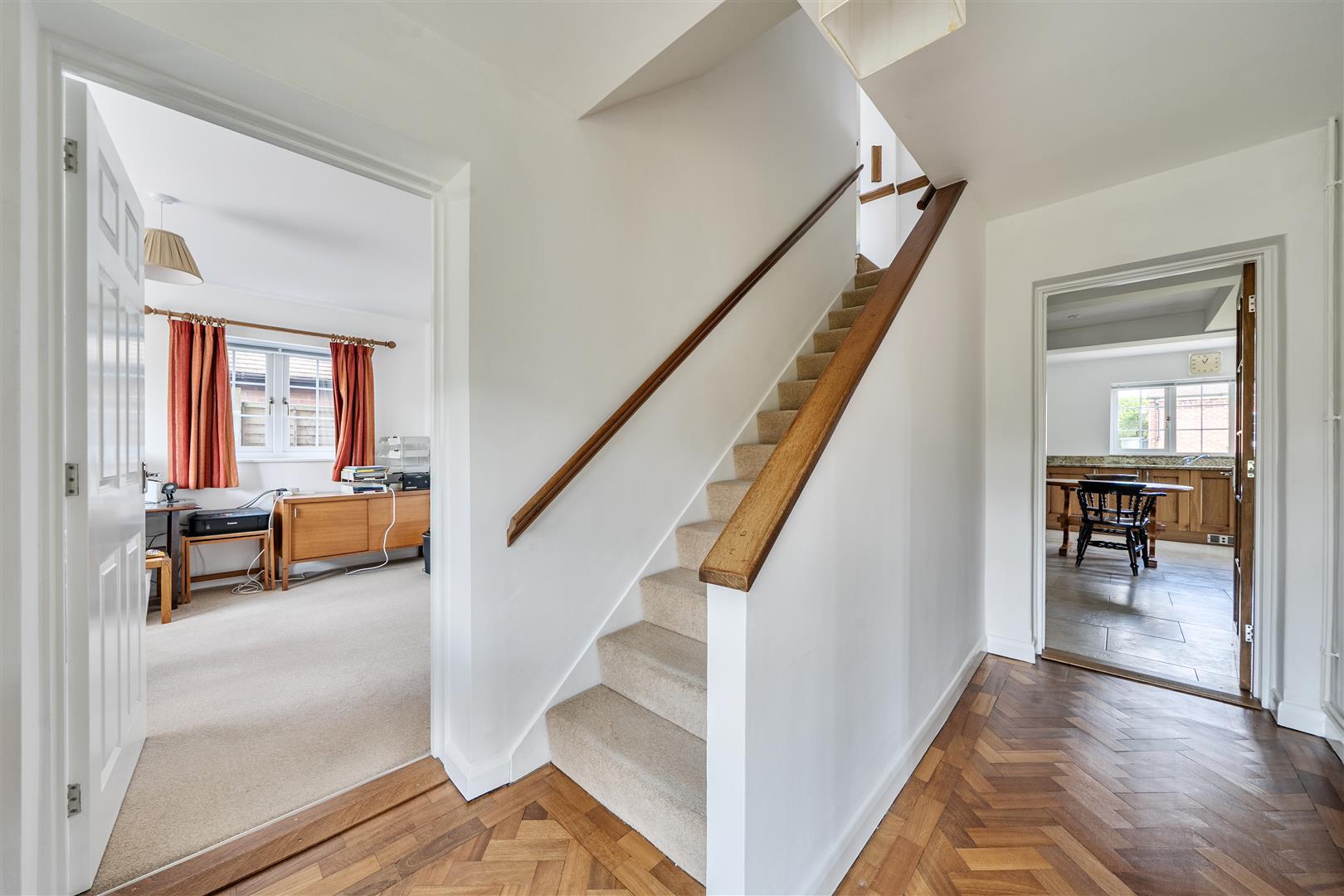 Property Image 42fb5753-c845-4623-a541-0530ea54b852