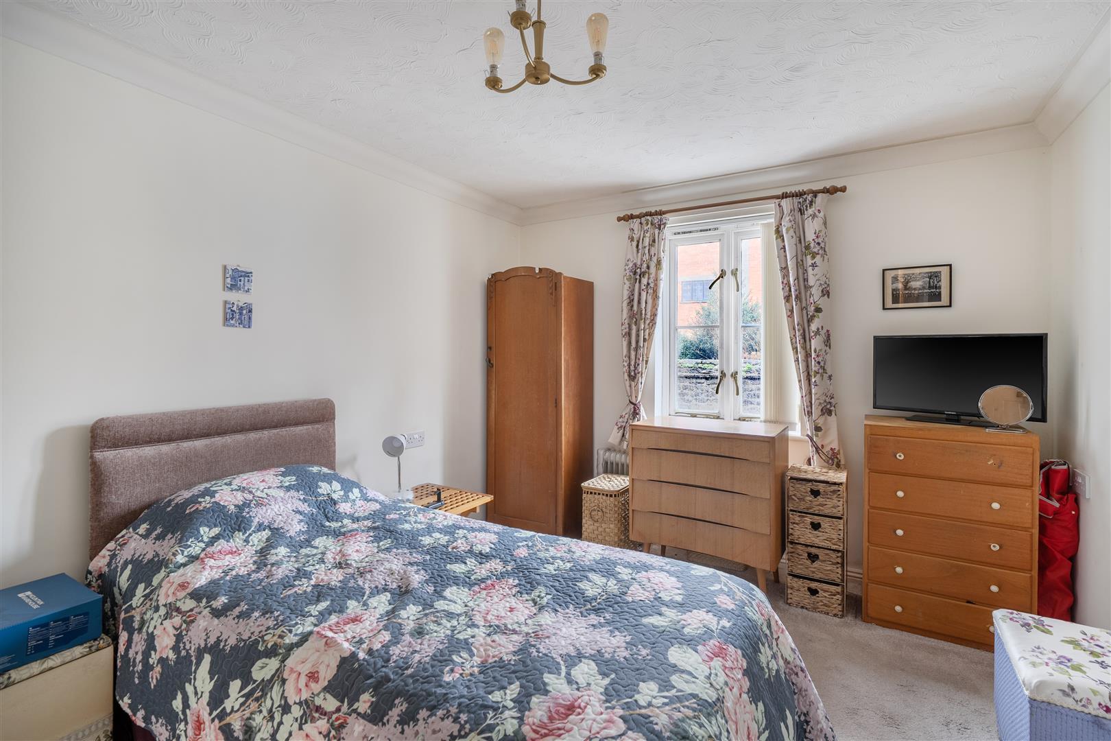 Property Image 42fd723b-698a-47d9-97f0-18657926e793