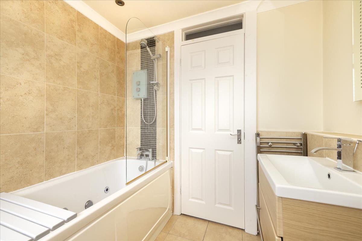 Property Image 430bc6ae-0d1a-42c2-8831-1c625272c16f