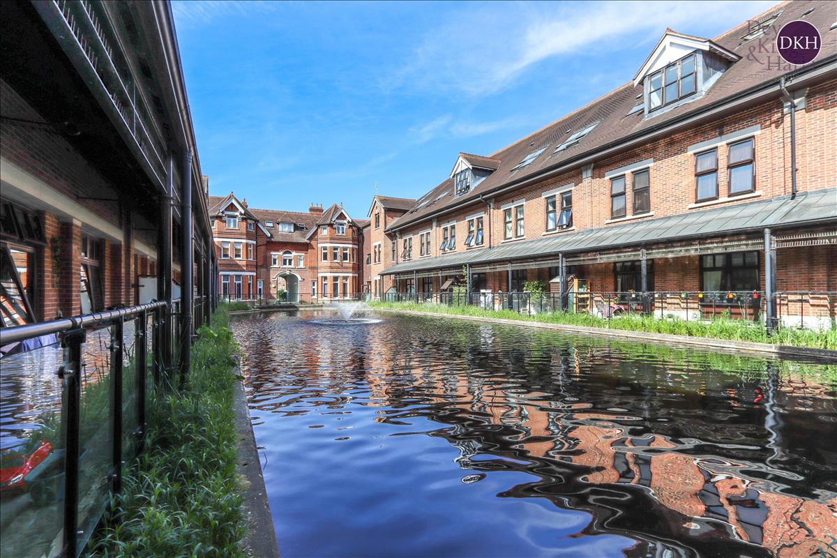 Property Image 430e4180-c7e9-4cd1-9394-50d129c6b2f9