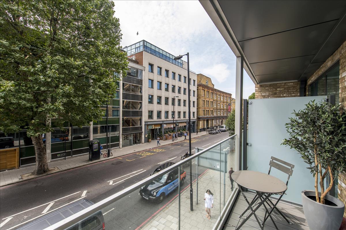 <order>0</order><label>Brandon House | Circa London</label>