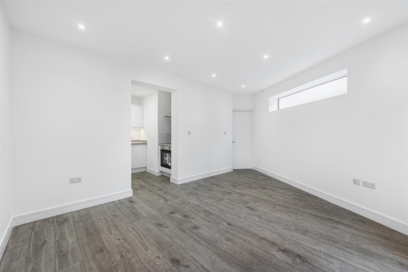 Property Image 4322d7f8-43fb-4800-9f9f-eb1b65a7978f
