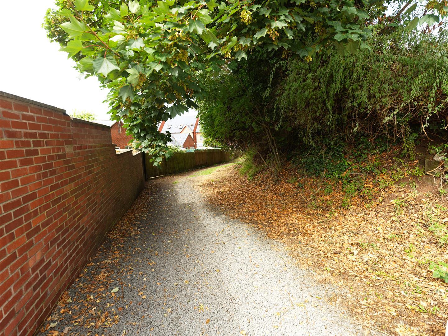 Property Image 4326e3a0-fd06-417f-ad34-107b572fbc61