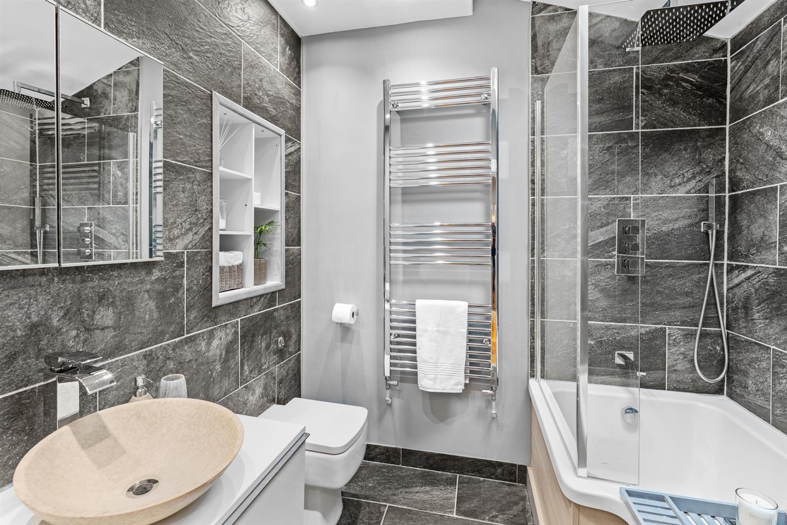 Property Image 433dc3f2-b360-484b-bd42-7ee2c2e7cf05