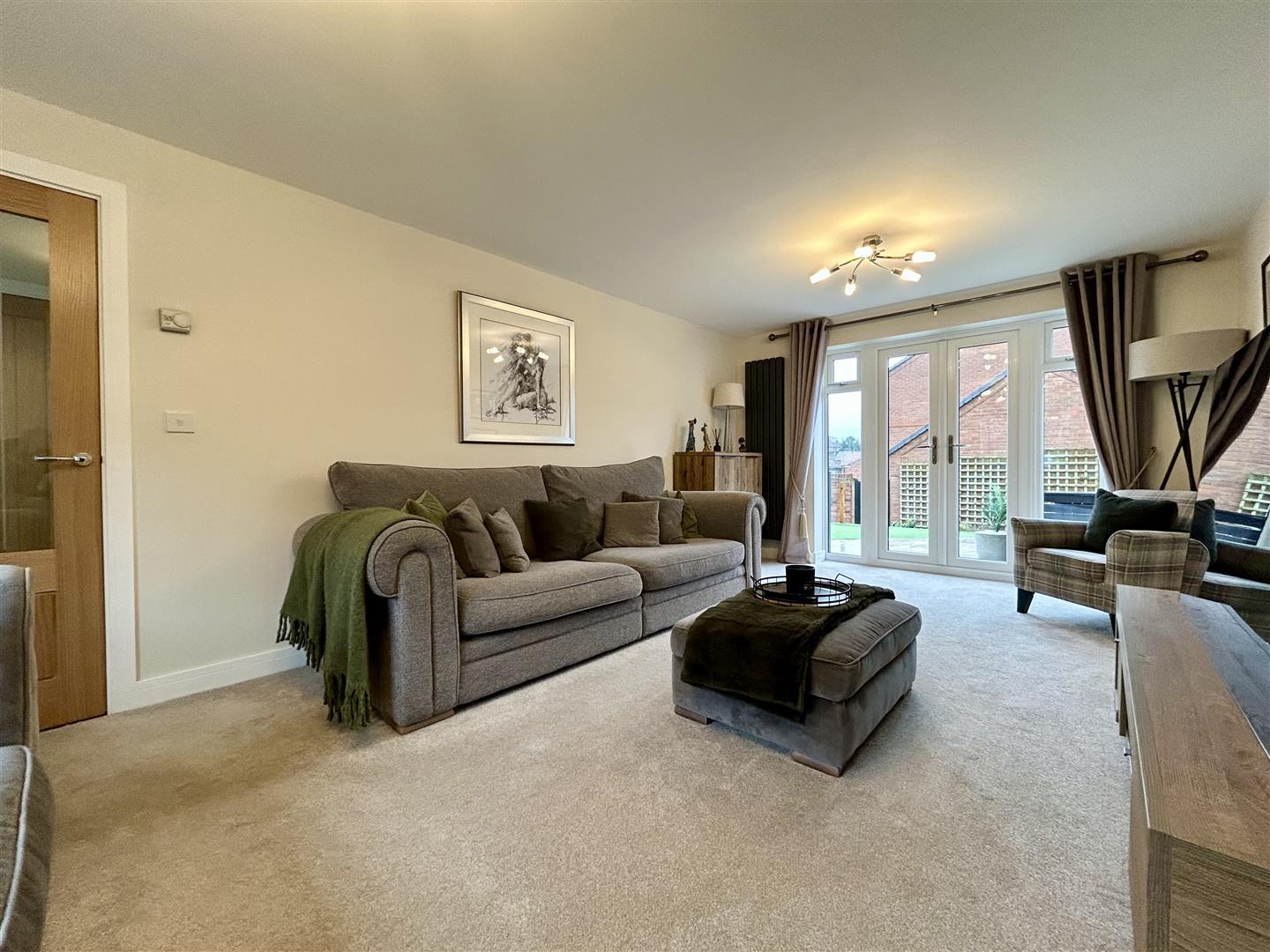 Property Image 43491ffc-63c1-4a58-be94-fa4ead92d245