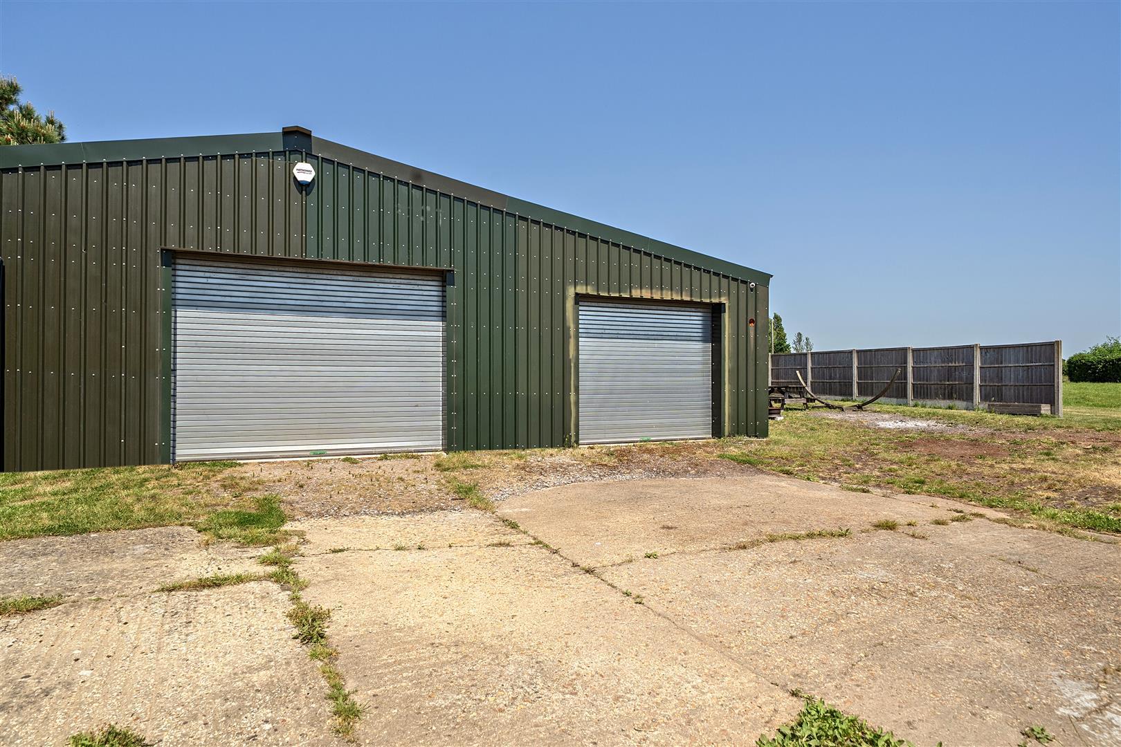 Property Image 434d0078-990b-4a7c-8877-8e9a80445fd9