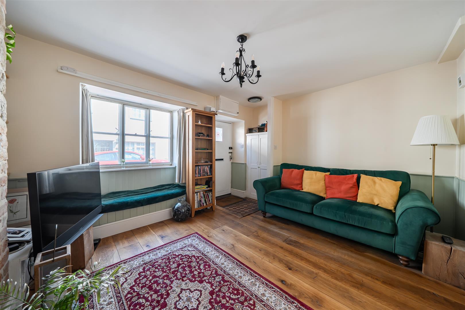 Property Image 435cc8ea-6813-4953-91c0-9adc6c9392e5