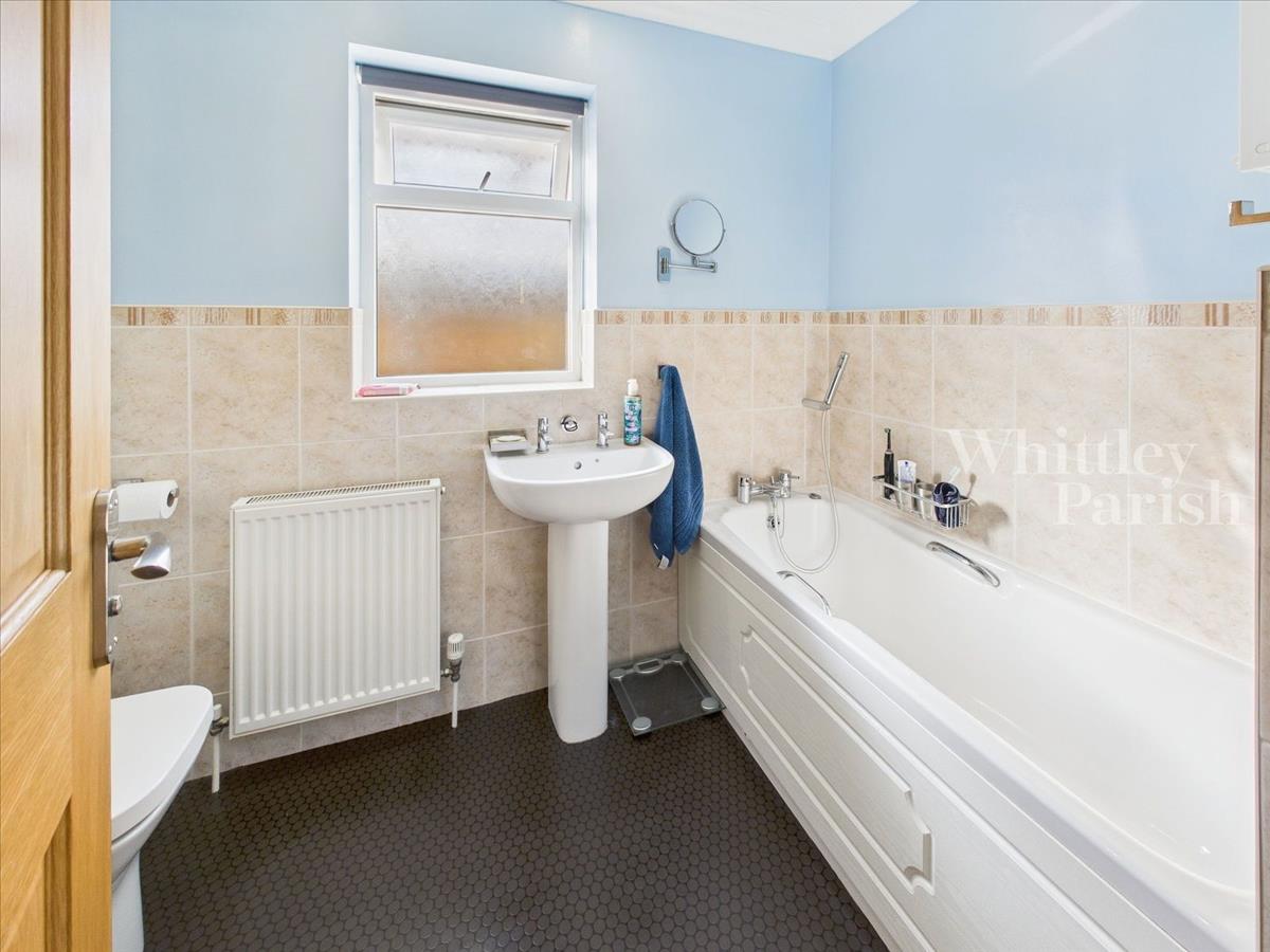 Property Image 4379843e-c7e6-409e-becd-947721583a98