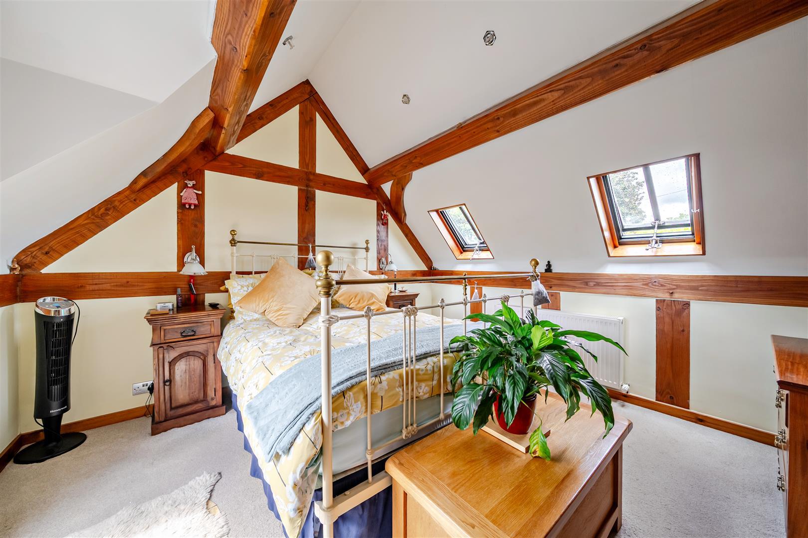 Property Image 4379ec6c-dfd9-4f05-81ee-c4f6013aaa95