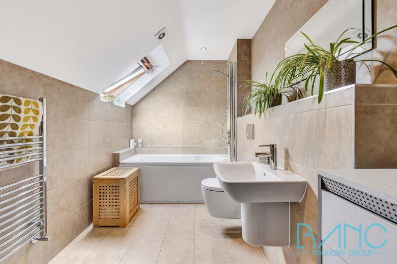 Property Image 4399a9bc-1427-40f6-ba55-251c0c019876