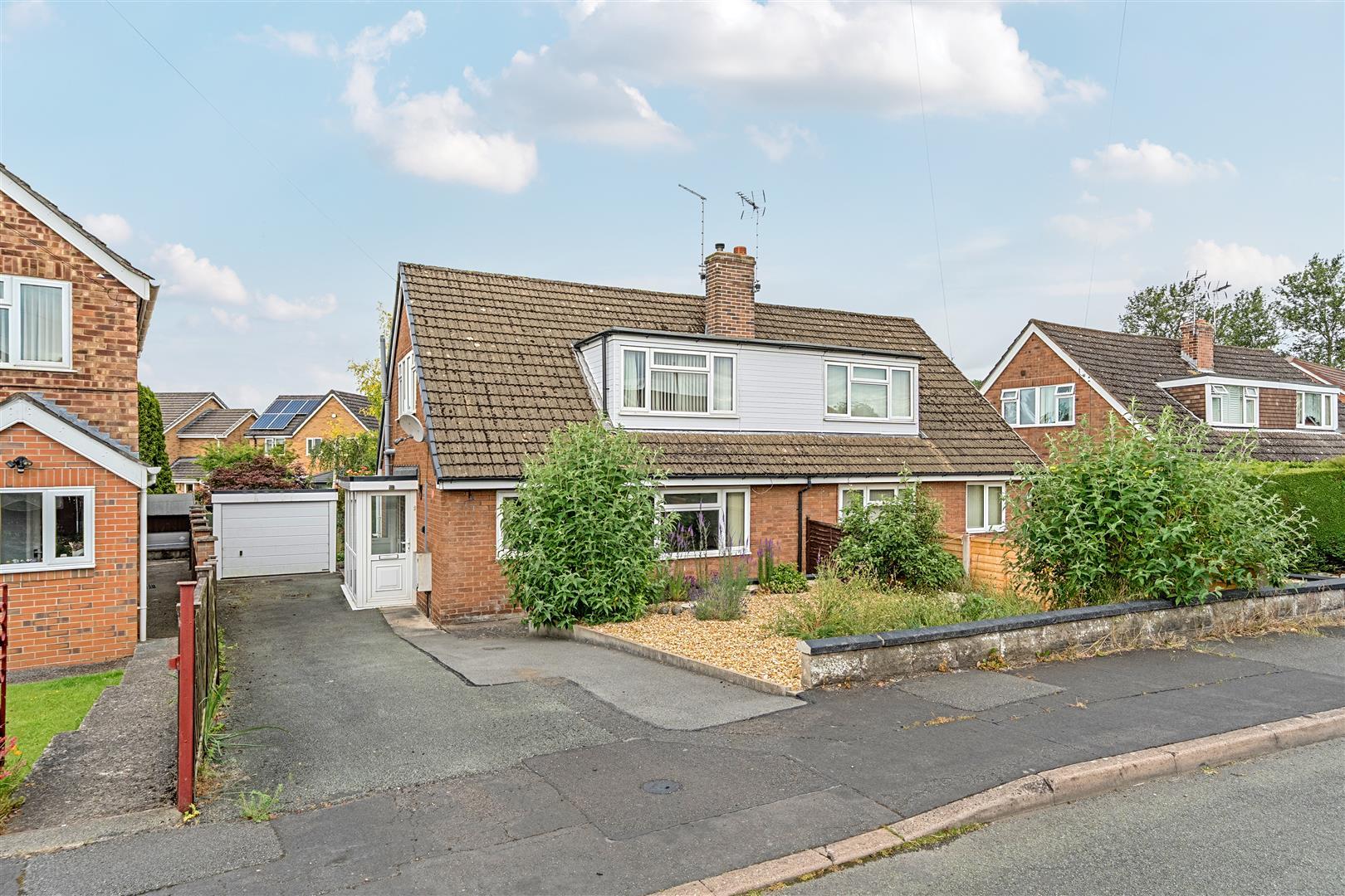 Property Image 439c26a4-5504-4970-bfc4-57174af17ec6
