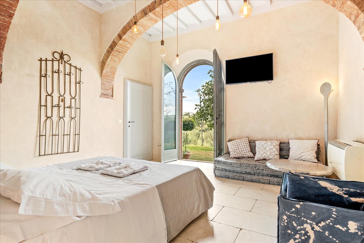 Property Image 43a18c8a-0be4-4dd7-af21-327d45322815