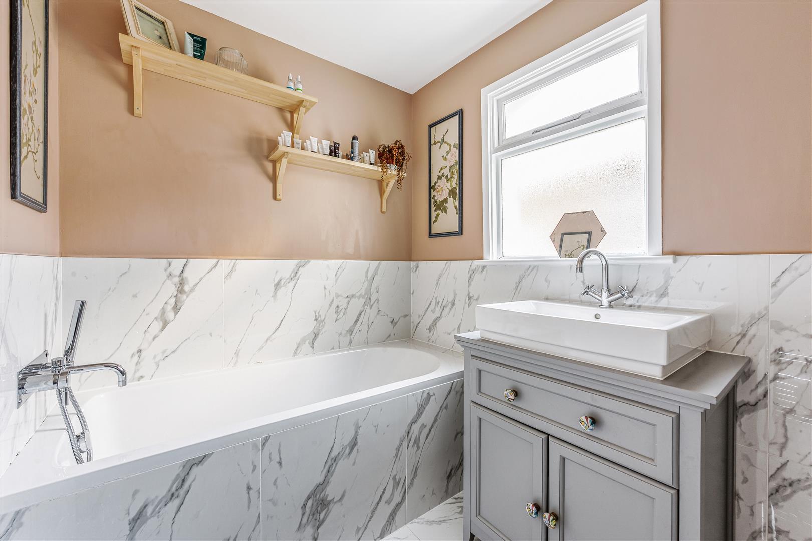 Property Image 43a853ab-46dd-43d5-860d-3e146295180b