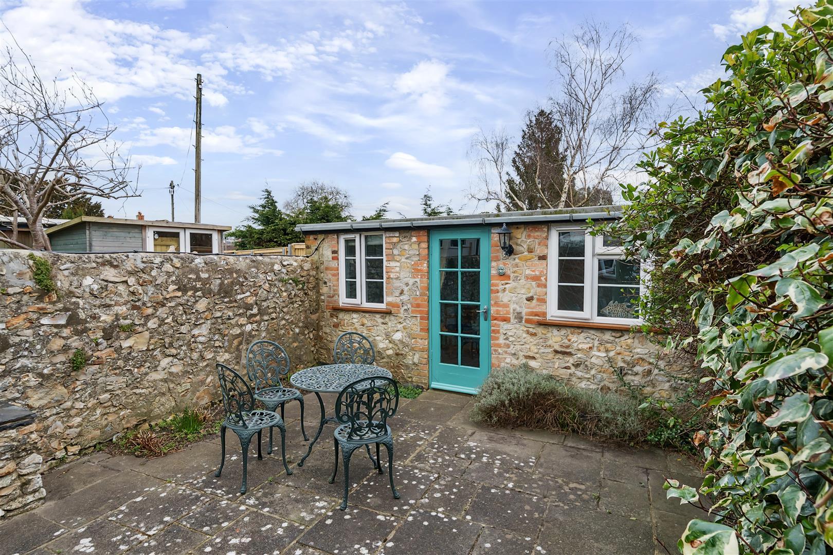 Property Image 43add393-0f8f-4393-8b3b-e769e0102fe6