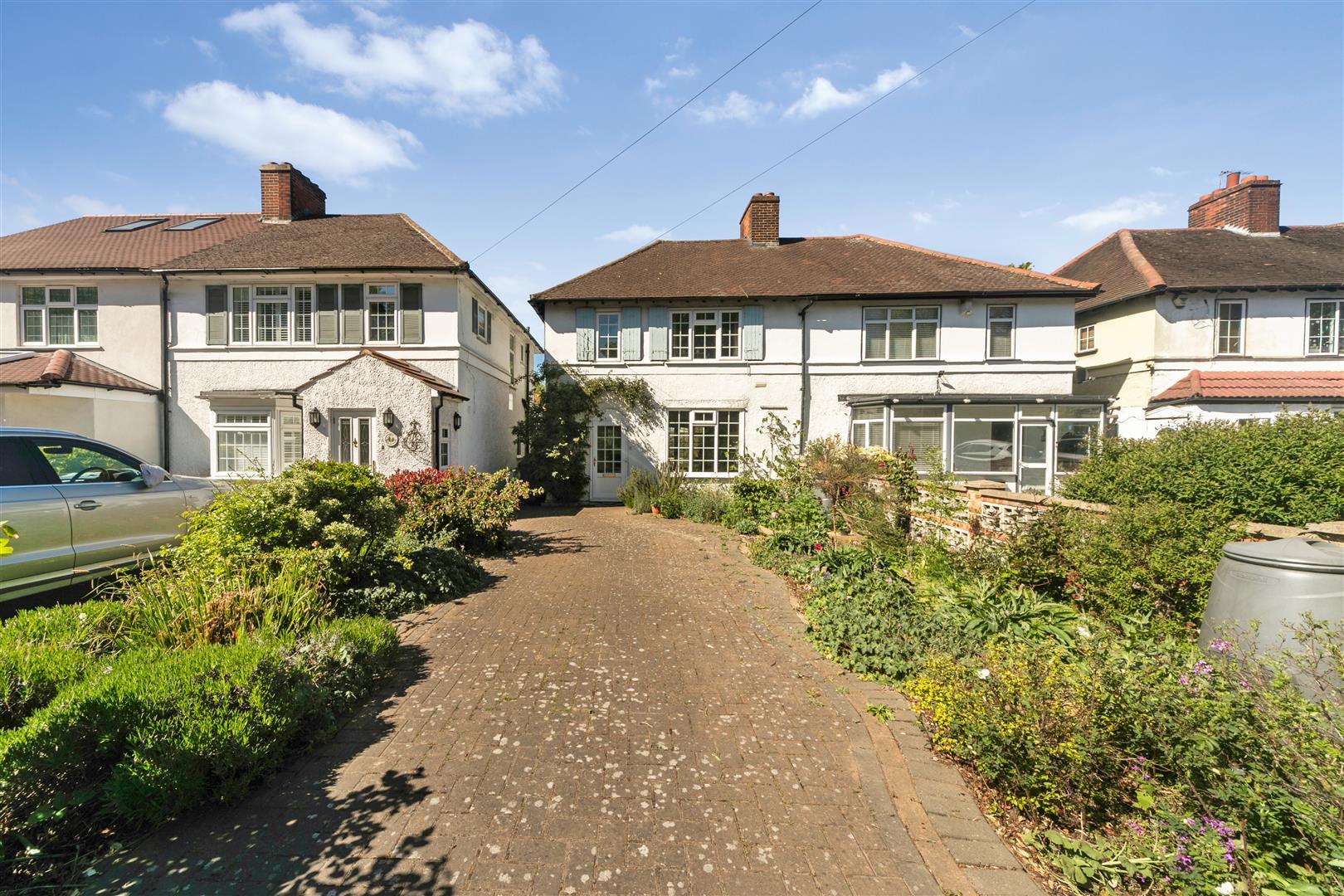 Property Image 43b502a8-0c6a-4bf0-9ca1-02cb5ef74fca