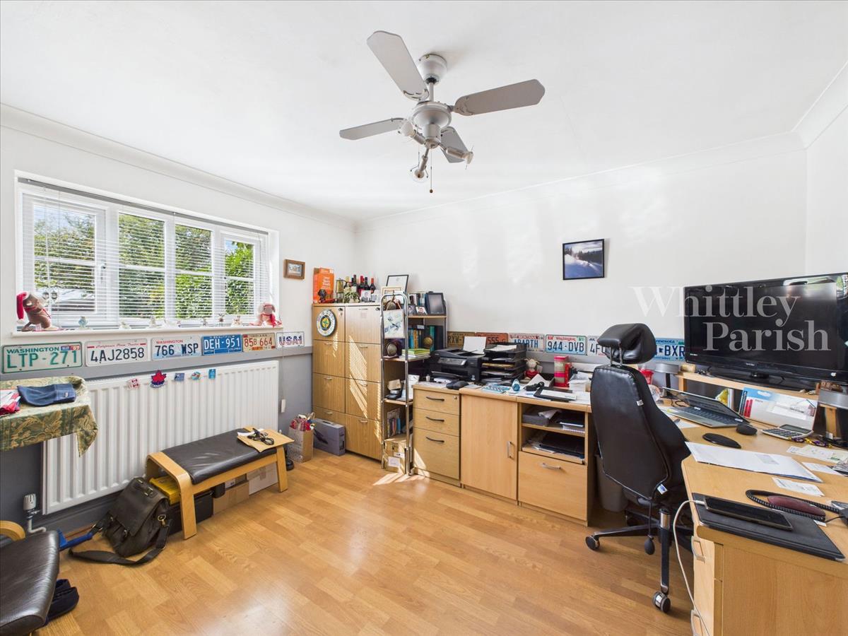 Property Image 43bae06f-cabb-43e5-b62d-a33f58c8e2d4