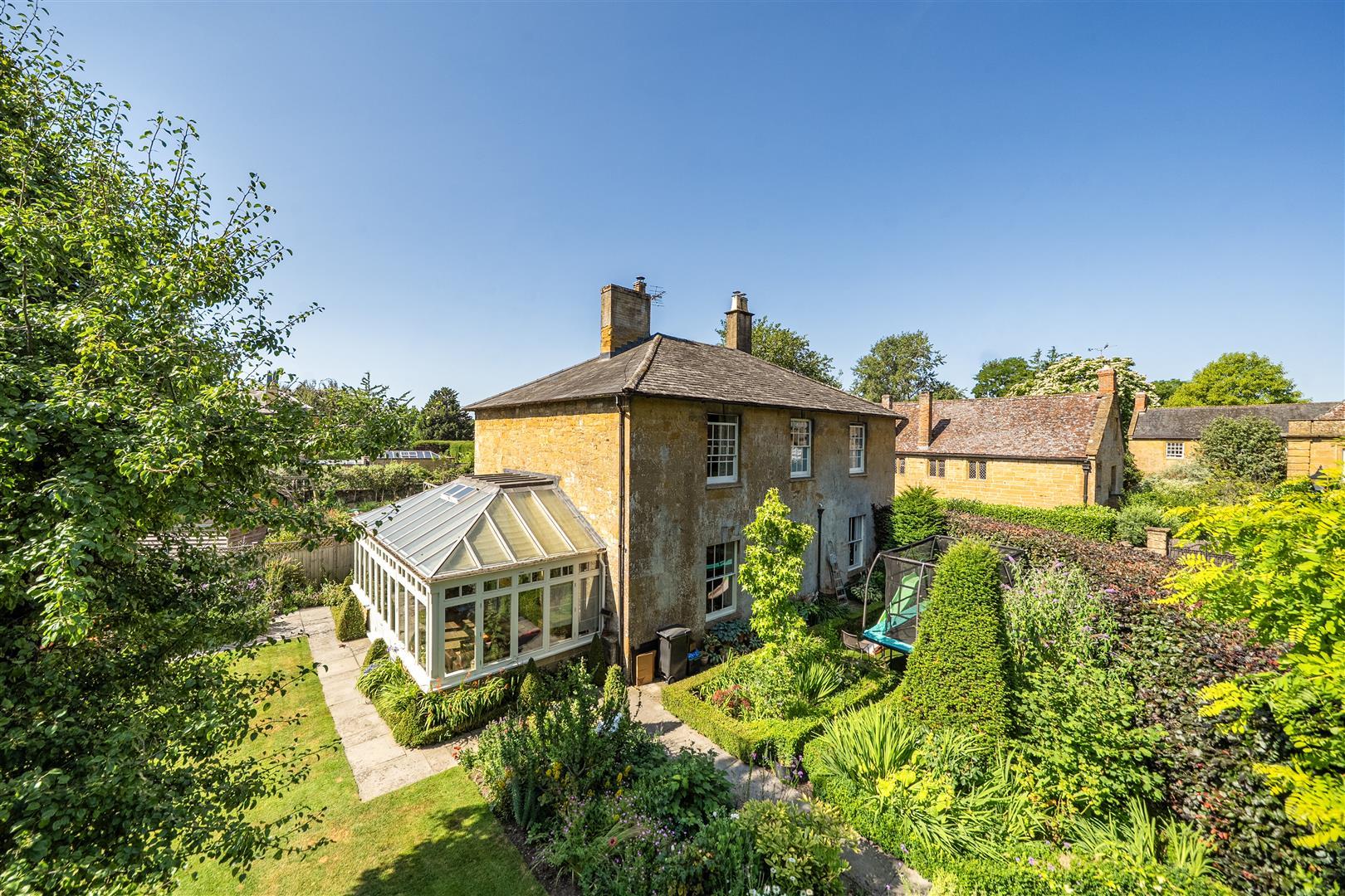 Property Image 43c0f0df-53f0-451d-b9d9-fd27c5087413