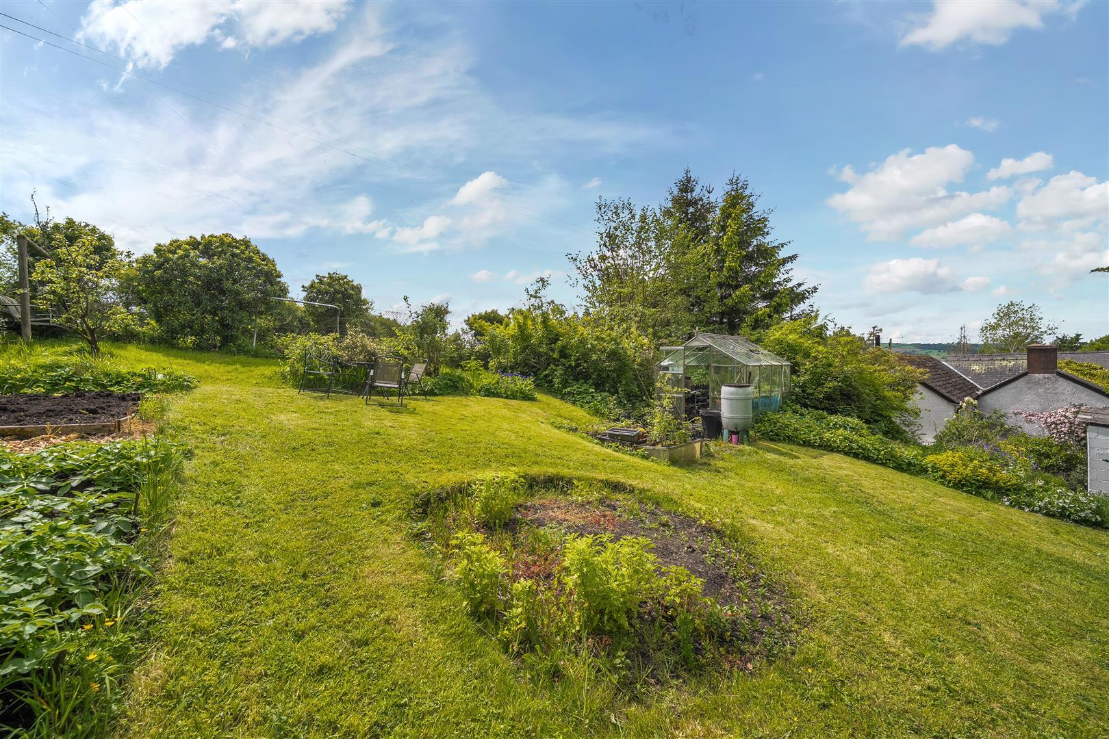 Property Image 43c8d1a0-c96e-4aa6-9b50-3da3c3801e7e