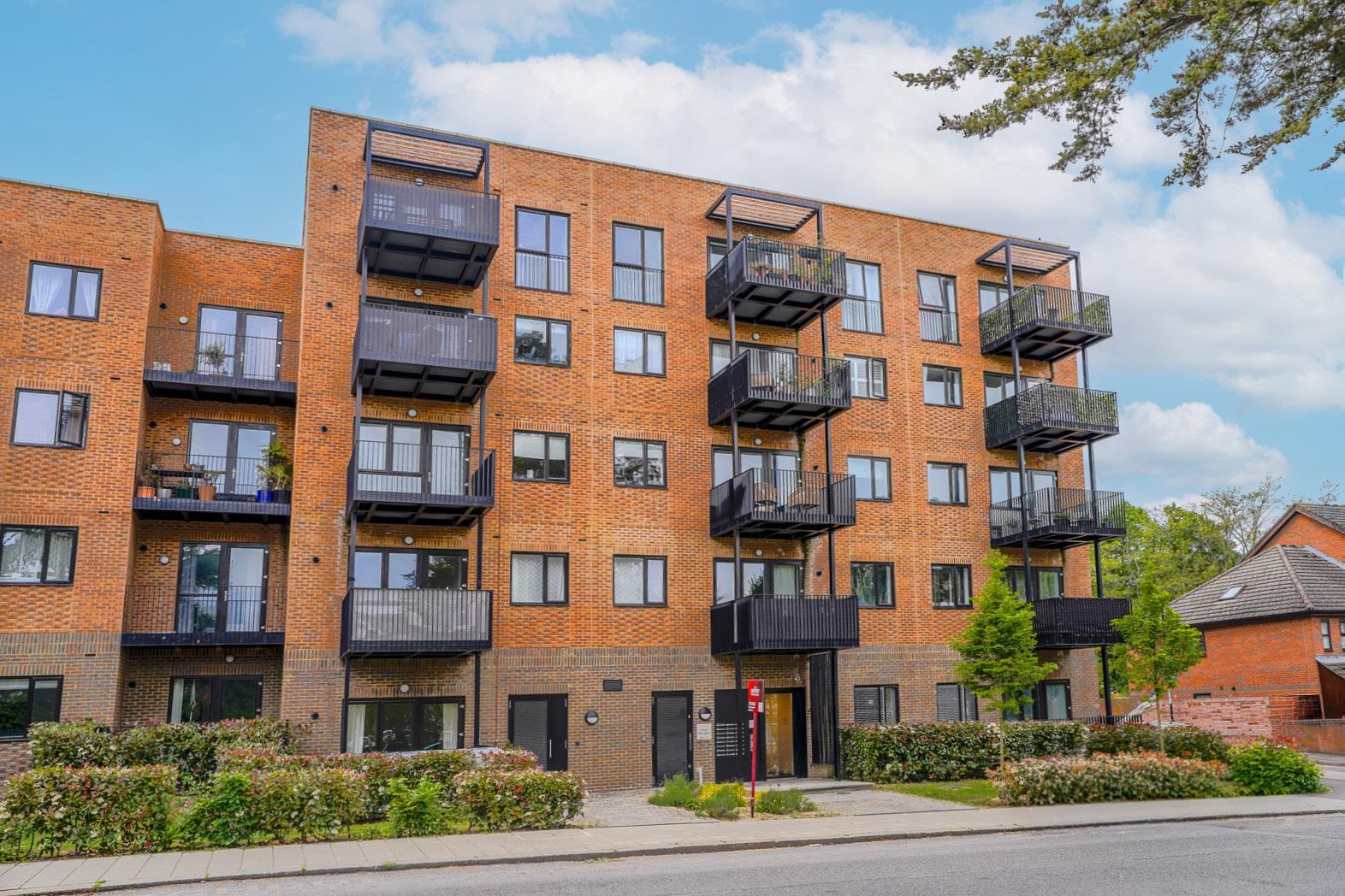 Property Image 43cb0831-c289-4ee3-8cb7-d56270fb9a76