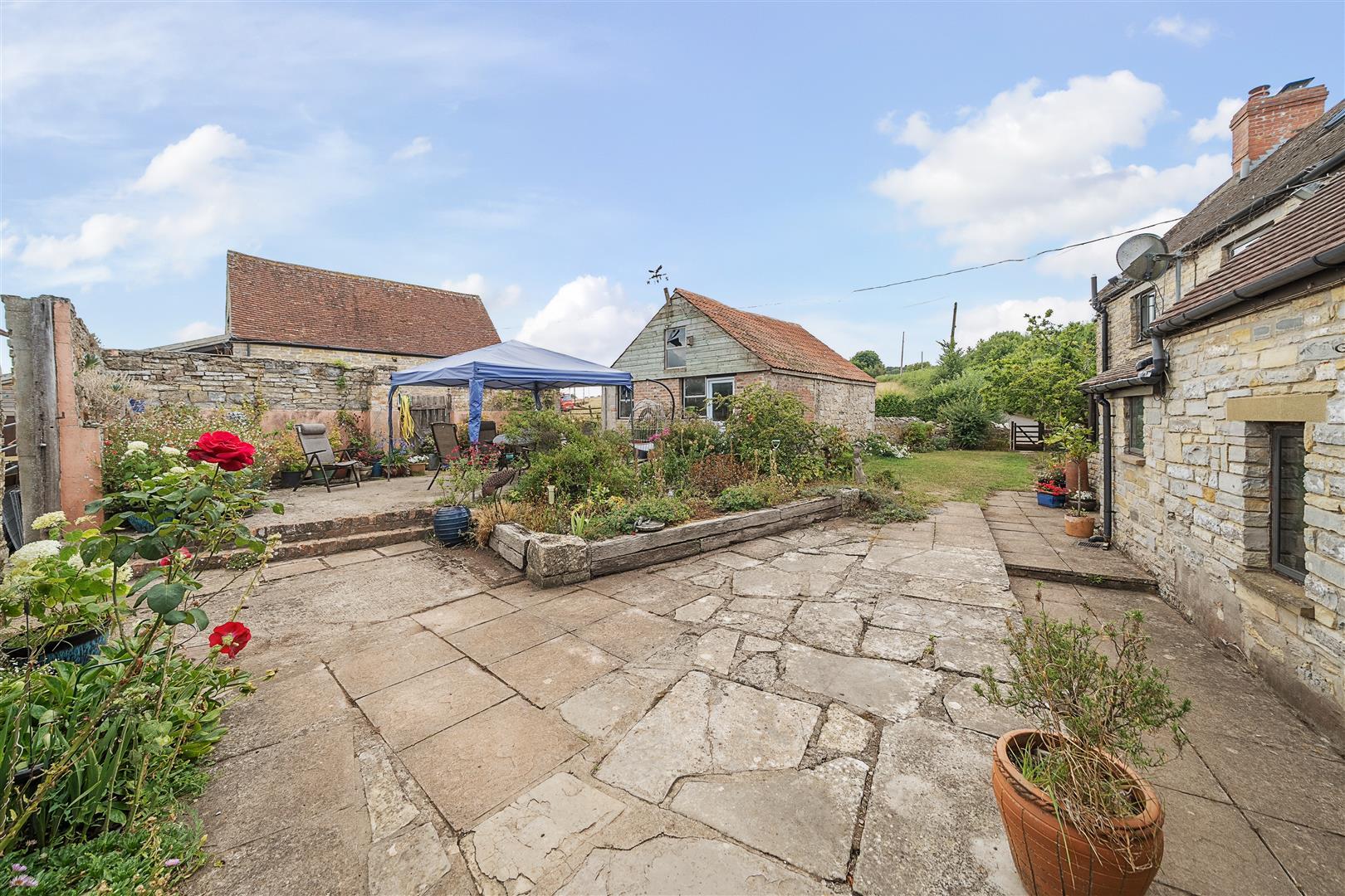 Property Image 43d2f89b-d7fe-481e-b238-c274de872aa6