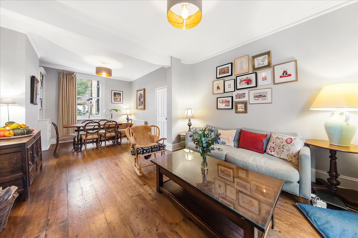 Property Image 43dc93b9-037b-42b8-baa6-5d28188db1b2