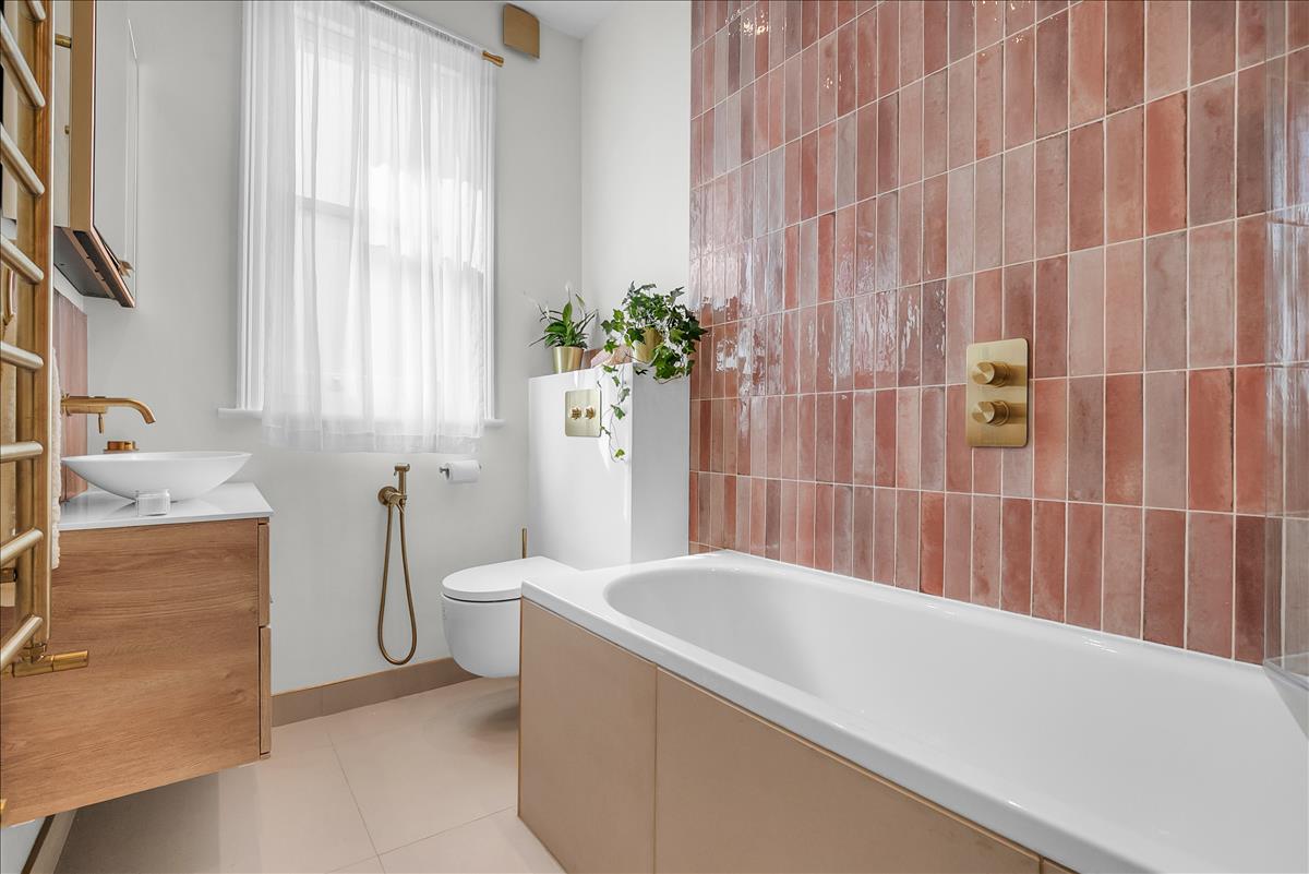 Property Image 43dea78a-a184-44c0-b0c3-16b92eca52b2