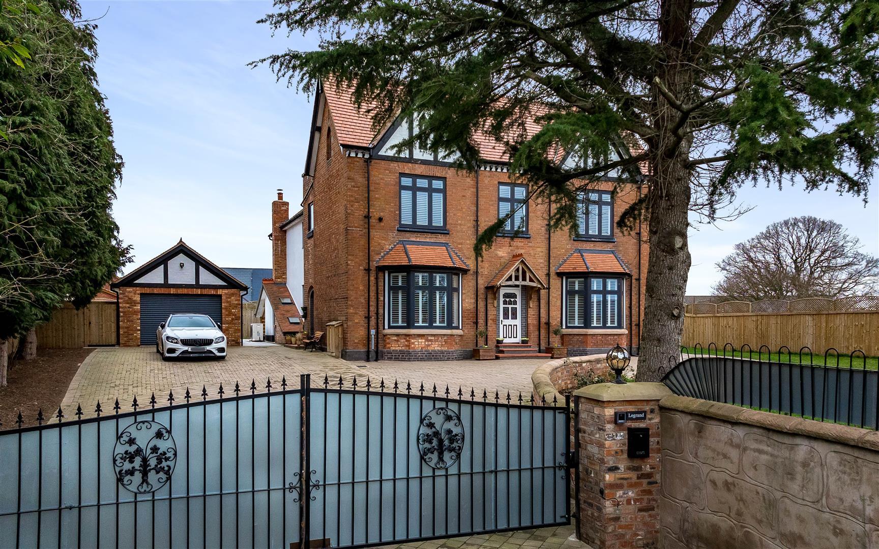Property Image 43e22237-be23-47f0-889d-b3b0a2633436