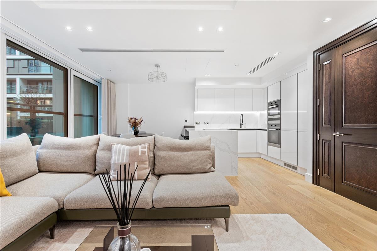 Property Image 43e4040d-427a-4f4a-9975-d9247de96af1