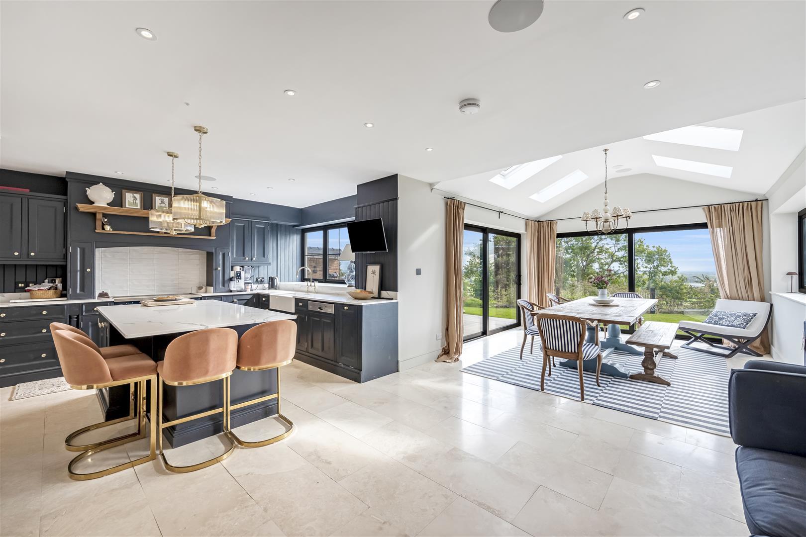 Property Image 43ec9687-2a21-4ef0-afb3-b8740e9e7dfe