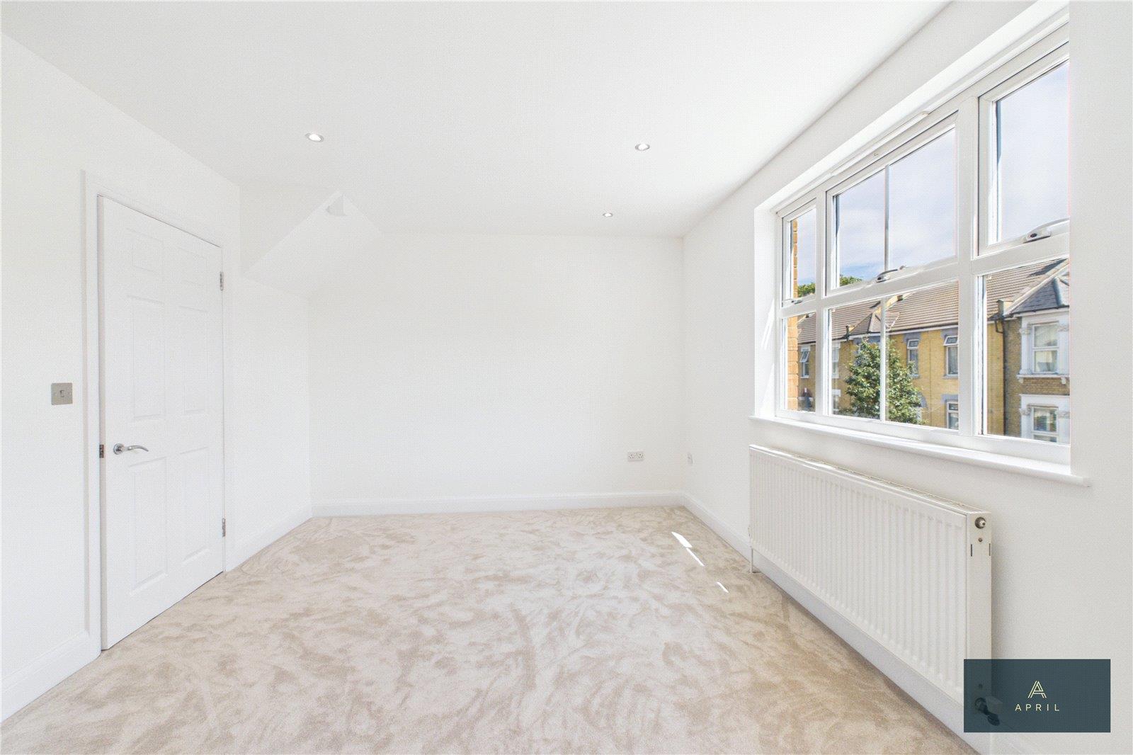 Property Image 43fea356-d720-4750-babe-d32327f3bf31