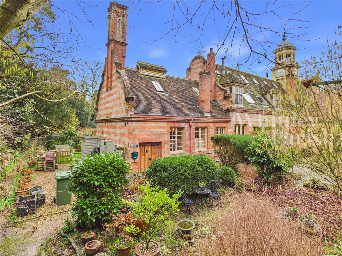 Property Image 44132647-4c44-4f41-8c86-6a1bf470c7d4