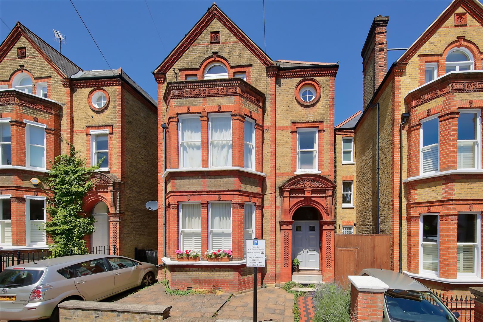 Property Image 44191fa7-a23b-45bc-b780-71a054cb3f6d