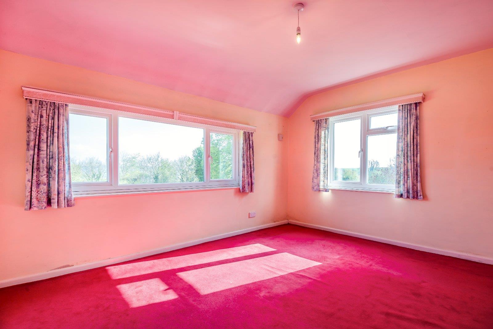 Property Image 441bd57c-c05e-430c-88d0-a64542e44359