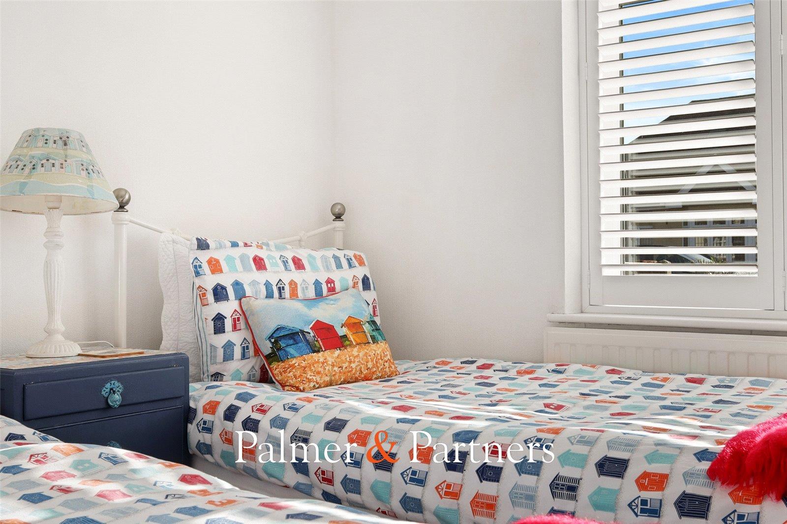 Property Image 44242218-858a-433a-8493-92957ab58e68