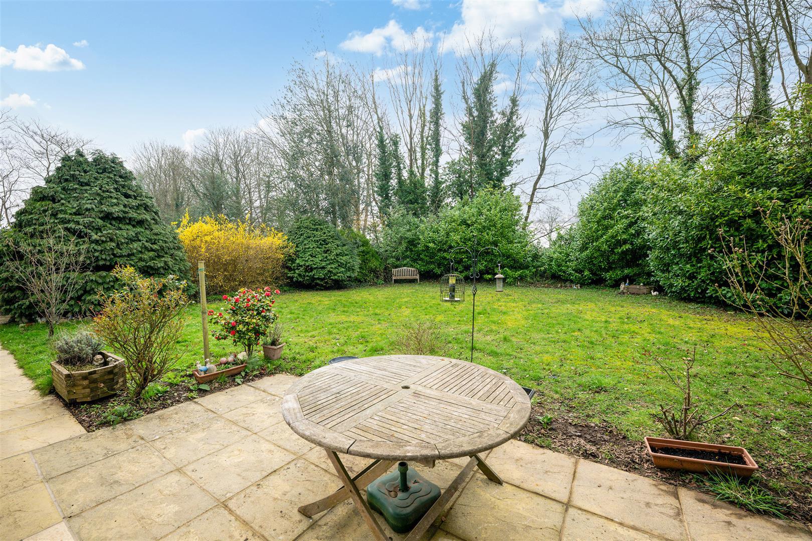 Property Image 44270d7f-aabe-4c5f-924d-df74a42d75e3