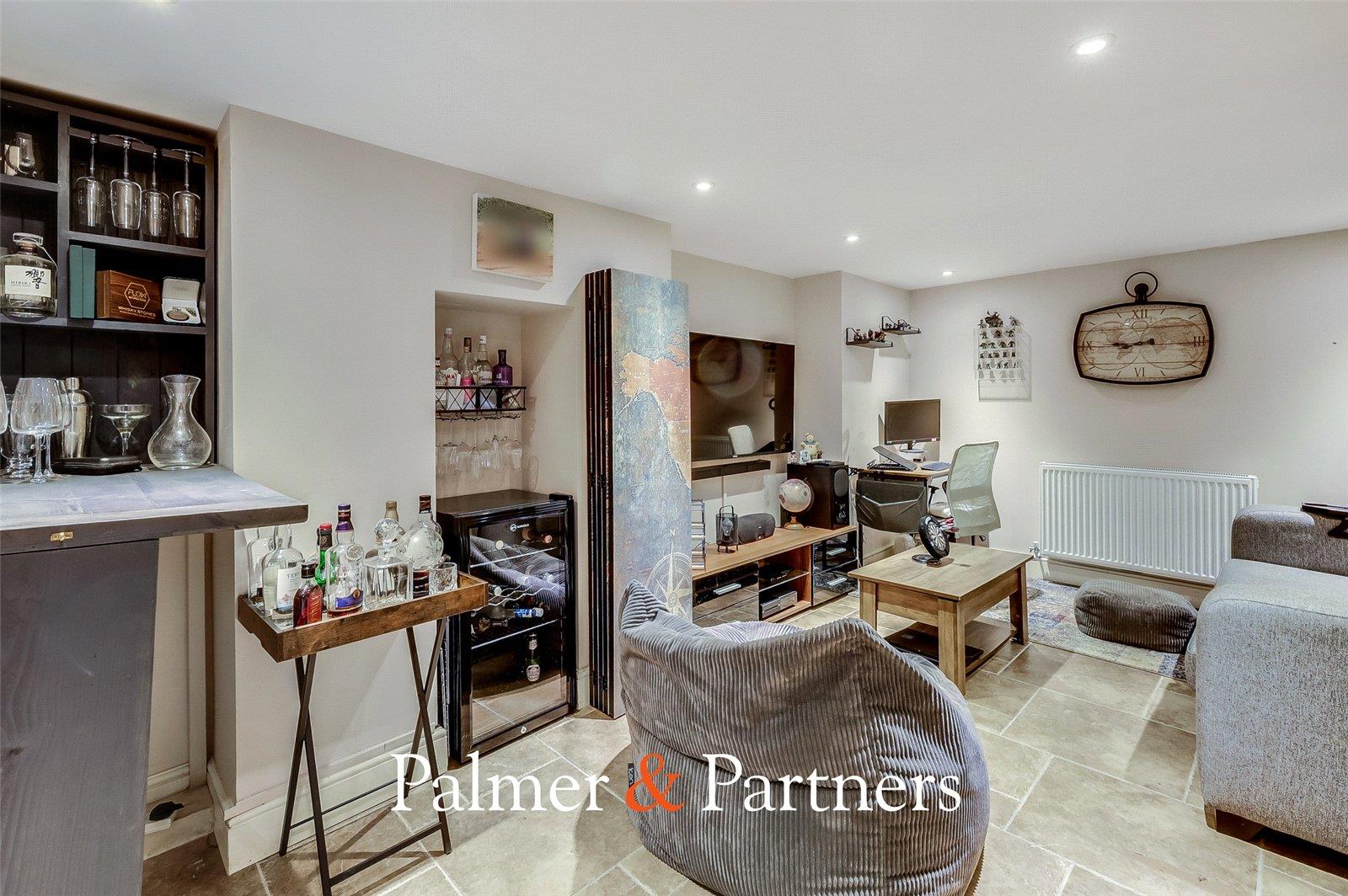 Property Image 4427e659-ae3e-48a8-8cd8-34273fe3d980